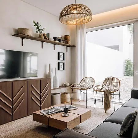 Apartment Mangai - 2 Bedrooms, Terrace, Parking In Arroios *