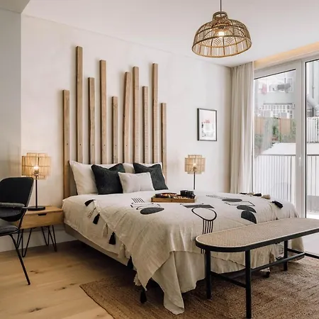 Mangai - 2 Bedrooms, Terrace, Parking In Arroios Lisbon